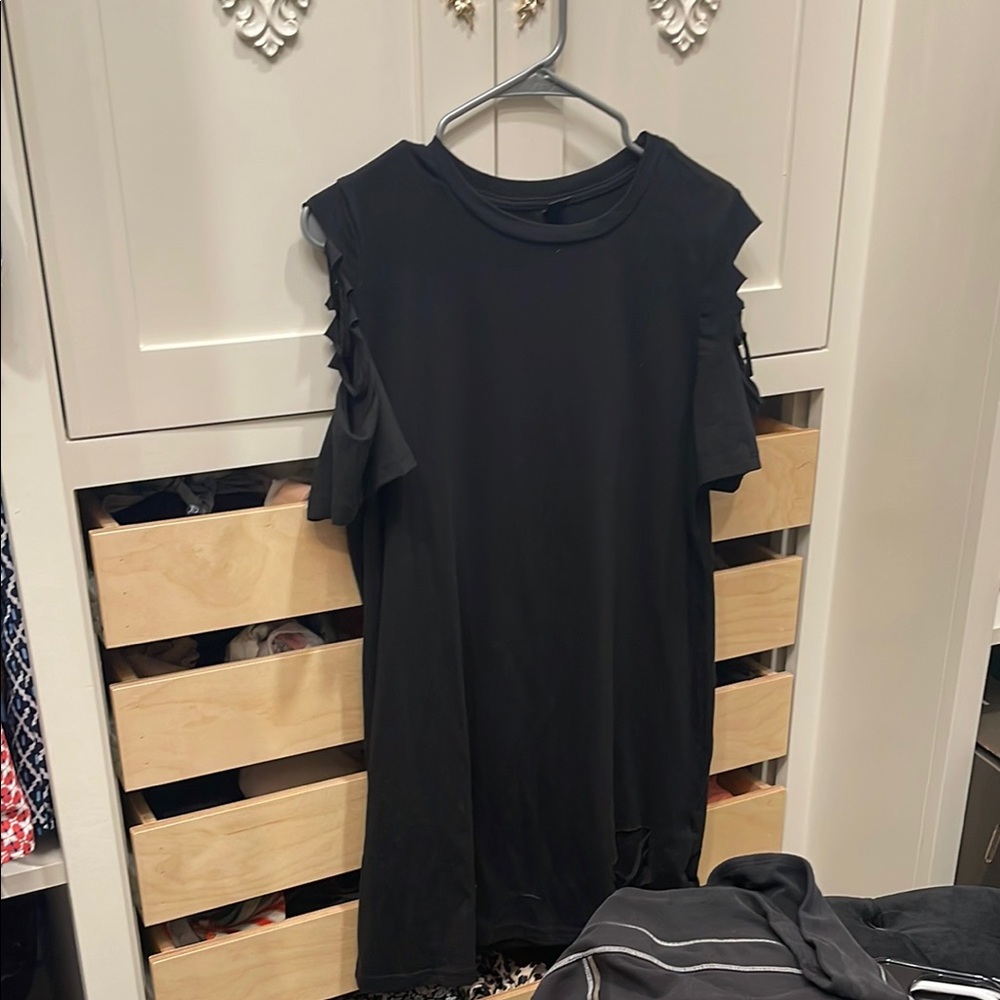 Black Cut Out Sleeve Dress